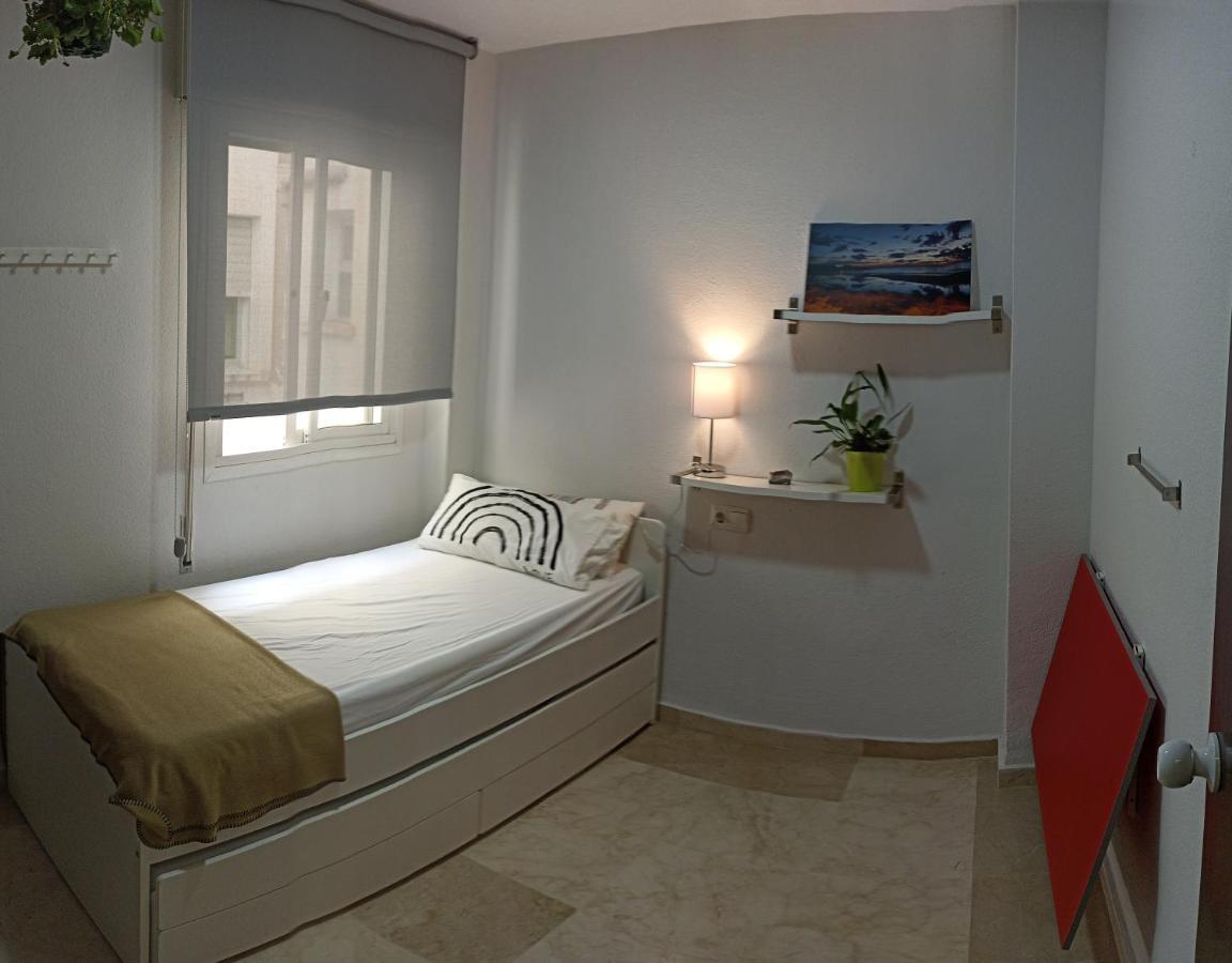 Apartmán Confortable Habitacion Centrica En Piso Privado Màlaga Exteriér fotografie